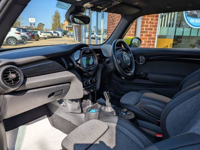 2020 Mini Hatchback 0.0 135kW Cooper S Level 2 33kWh 3dr Auto