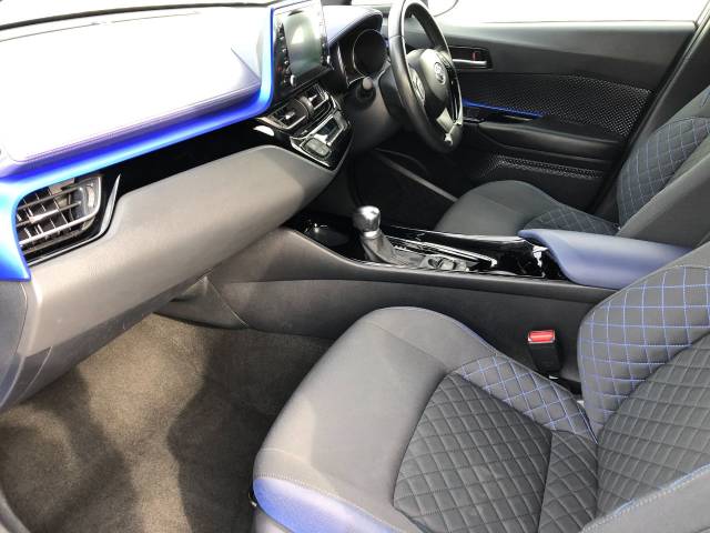 2021 Toyota C-HR 1.8 Hybrid Dynamic 5dr CVT