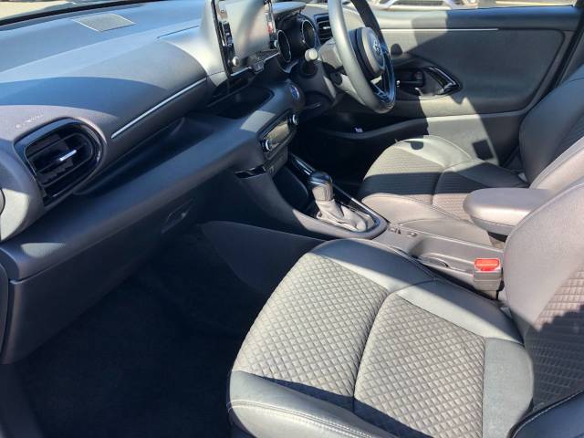 2022 Toyota Yaris 1.5 Hybrid Dynamic 5dr CVT